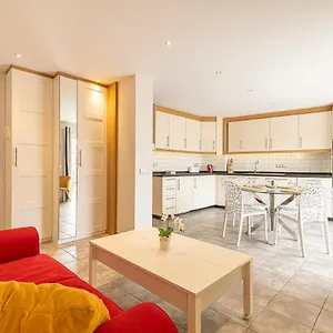 https://penthouse-manureva-by-pajarito-holidays.in-canary-islands.com