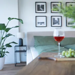 https://helles-und-modernes-apartment-mit-tollem-blick-uber-augsburg.com-bavaria.com